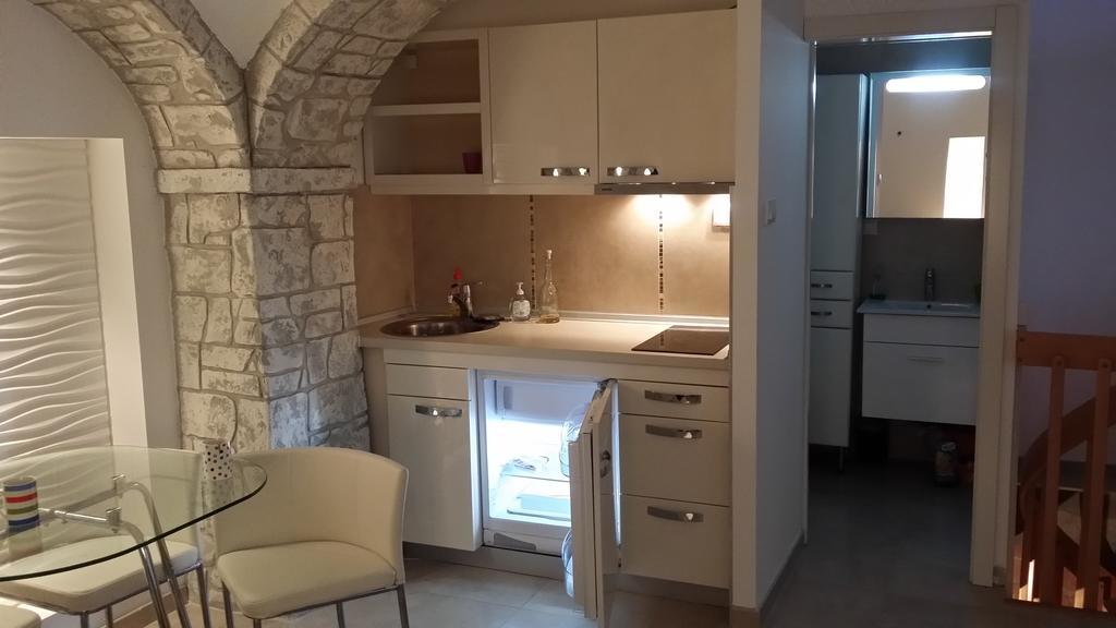 Apartment Zemun Old Town Center Belgrade Chambre photo